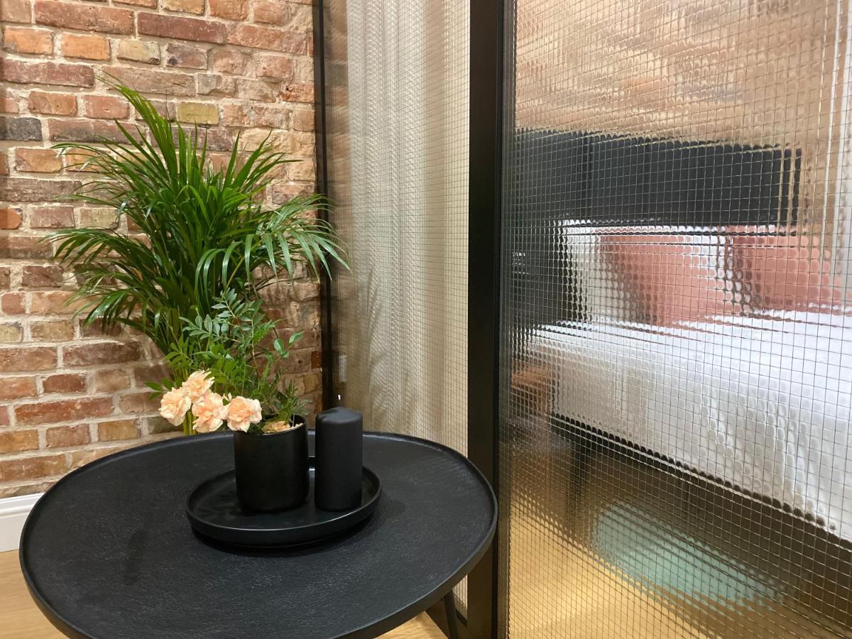 Apartament Aleja 22 波兹南 外观 照片