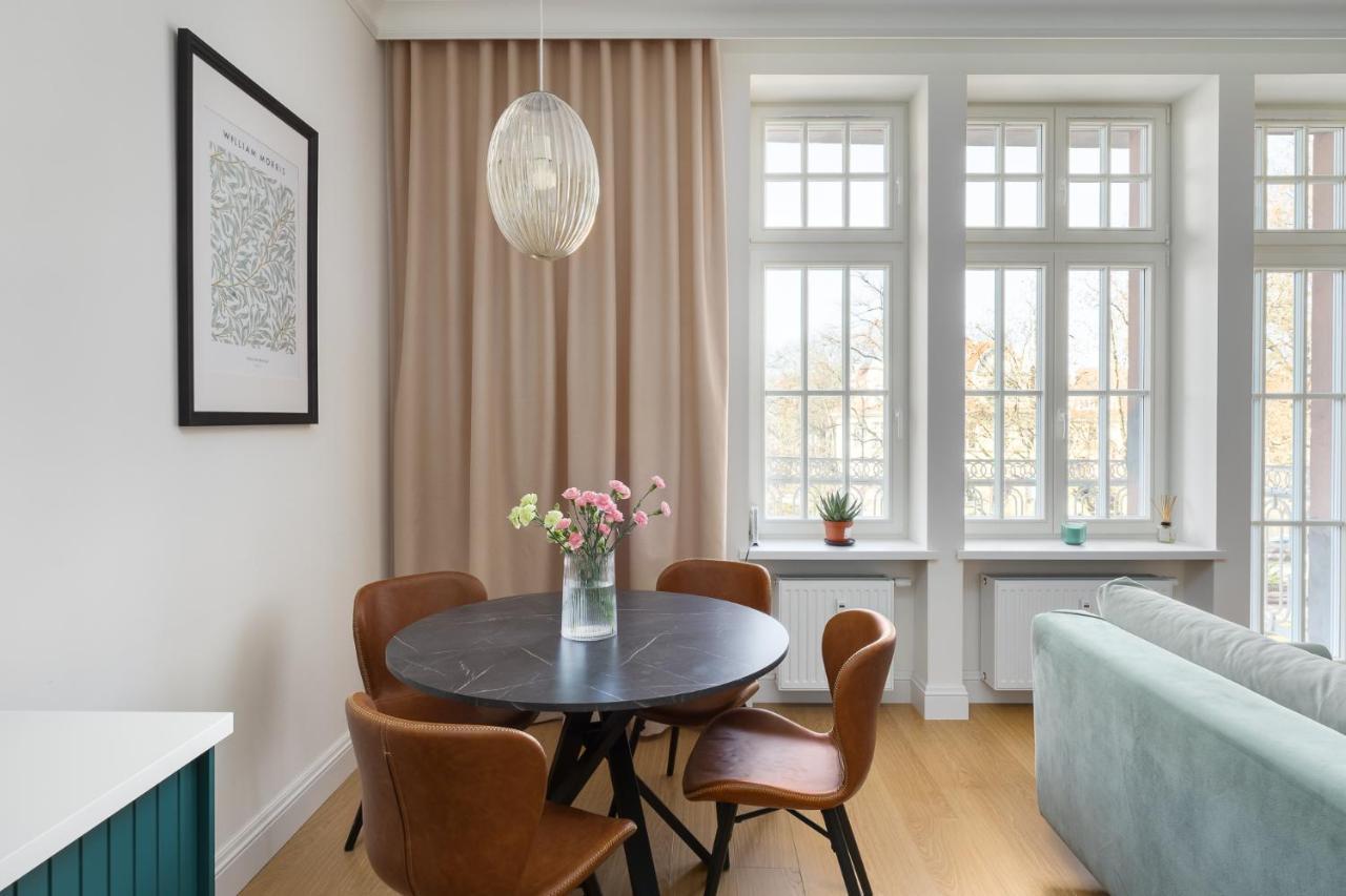 Apartament Aleja 22 波兹南 外观 照片